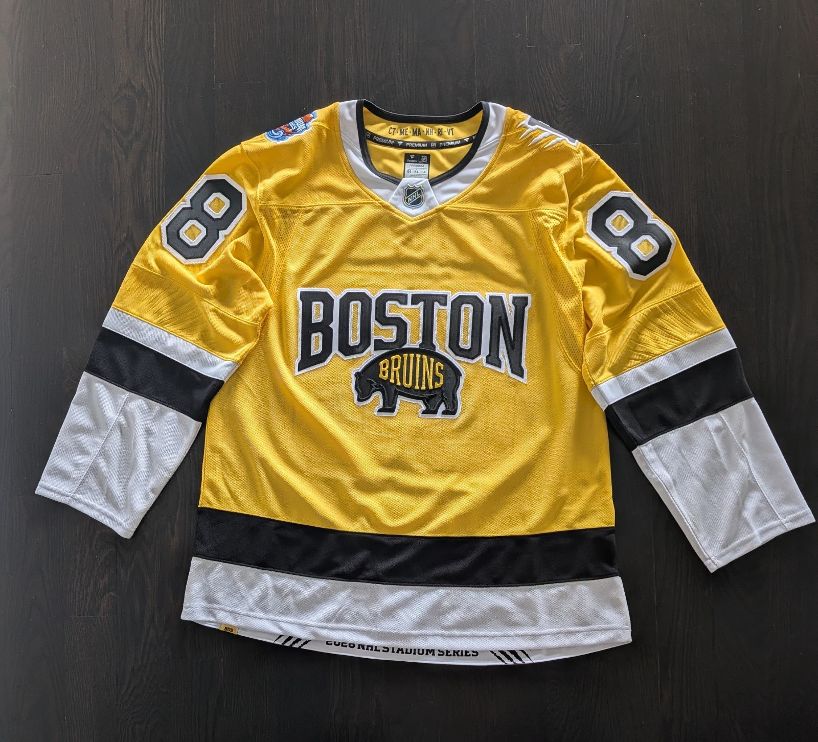 David Pastrnak Boston Bruins 2026 Stadium Series Fanatics Premium Jersey 54 NWOT