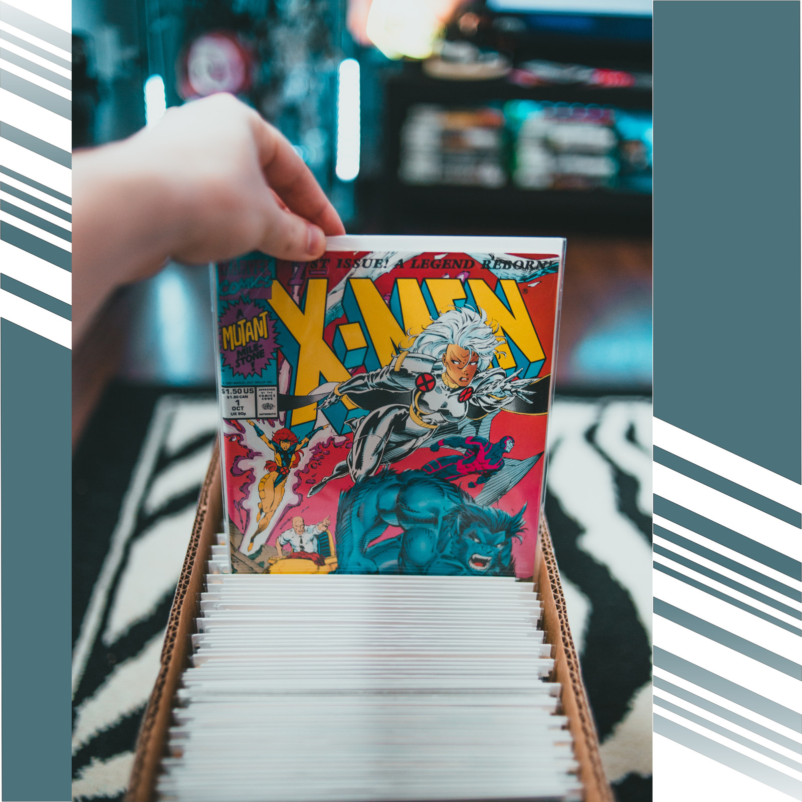 100 Current / Modern Comic Book Archival Poly Bags – 6 7/8 X 10 1/2 by Max Pro