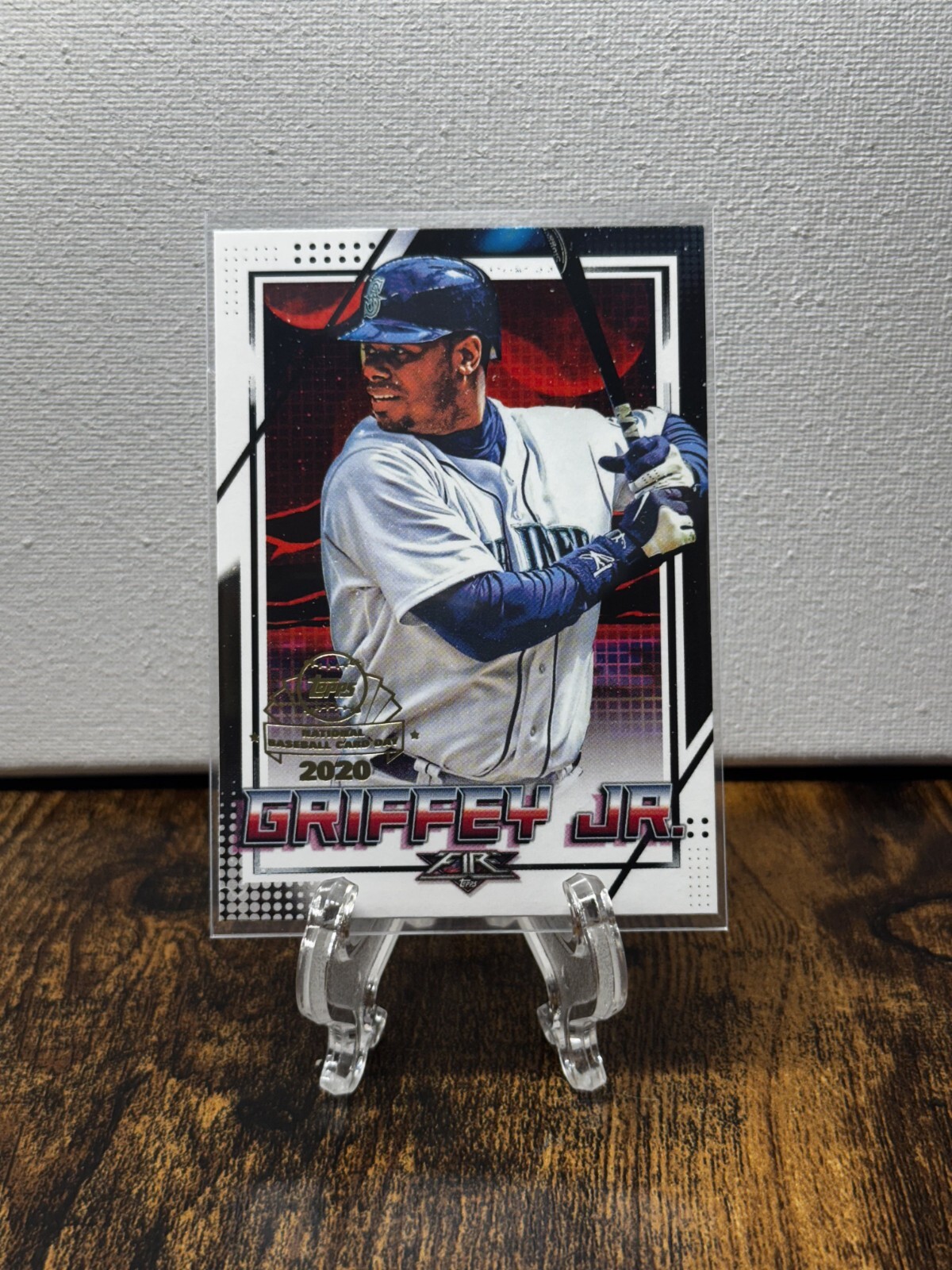 2020 Topps Fire Preview – Ken Griffey Jr #FP-3