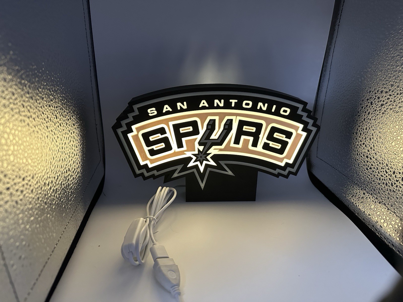 San Antonio Spurs Illuminated Display – 3D Printed LED Lightbox for Spurs Fans
