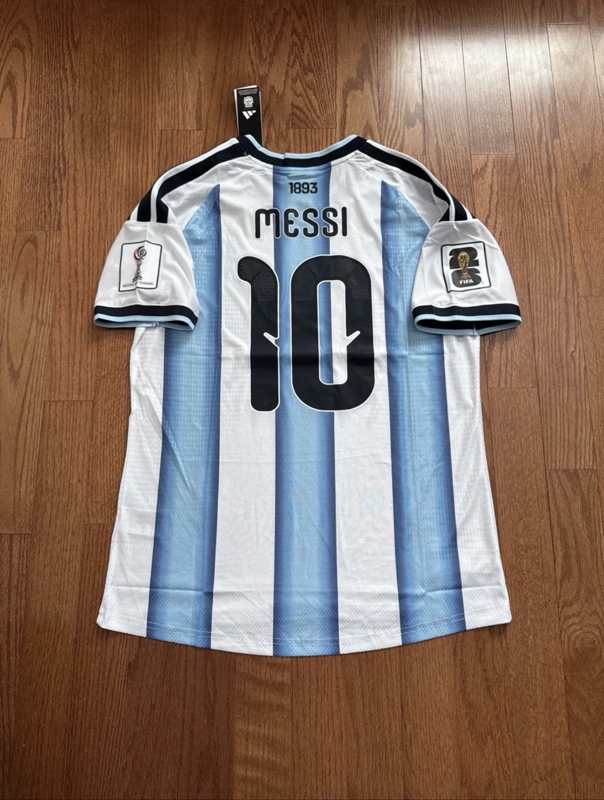 Argentina Home Soccer Jersey PLAYER VERSION Messi #10 World Cup 2026 Medium