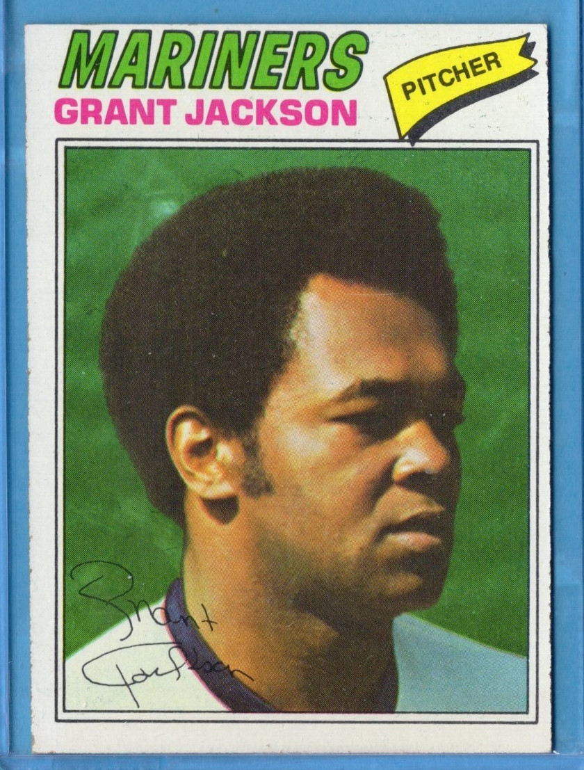 1977 Topps Baseball Cards Complete Your set – You Pick Your Favorites 1-299
