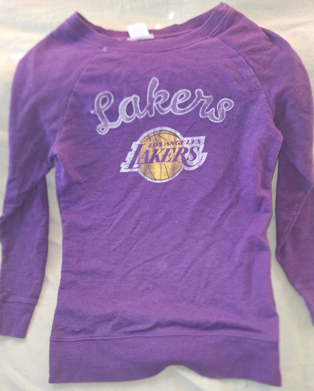 LAKERS NBA Size Small Purple Pull Over Sweatshirt Long Sleeve Cotton Polyester