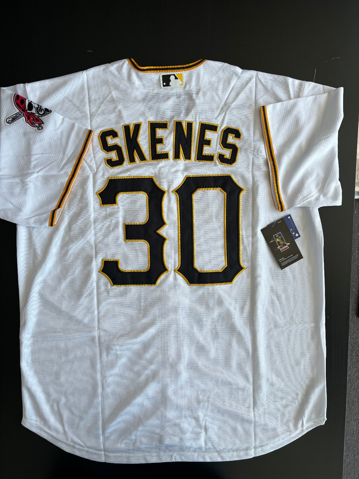 Paul Skenes #30 Men’s Pittsburgh Pirates White Flex Base Jersey MEDIUM – NWT