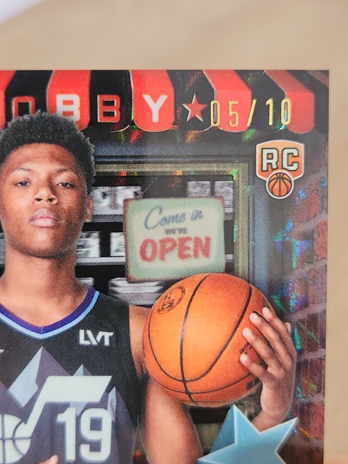2025-26 Bowman Chrome Ace Bailey Hobby Shop #HS9 Black Geometric Refractor Jazz