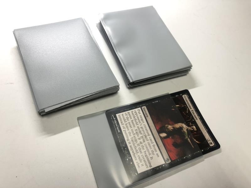 Lenayuyu 100pcs Grey color Protector Standard MTG Card Sleeves 66x91mm Glossy