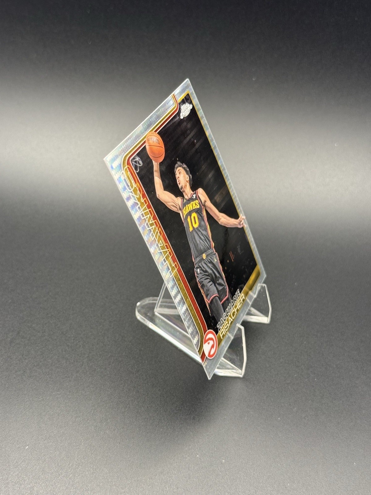 2025-26 Topps Chrome – Zaccharie Risacher #2 Pulsar Refractor