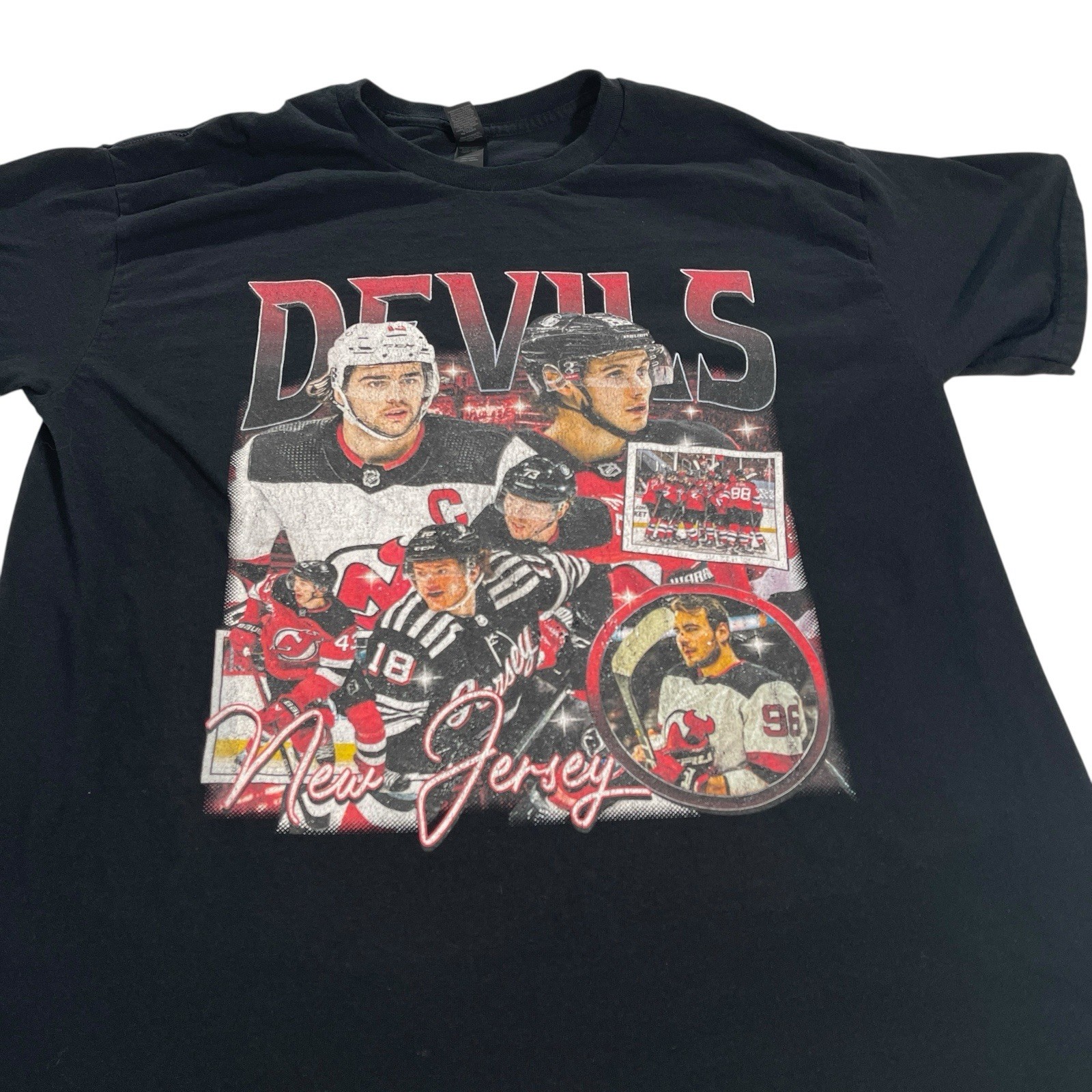 New Jersey Devils Graphic Players T-Shirt Men’s Large GILDAN Tag Black NHL Retro
