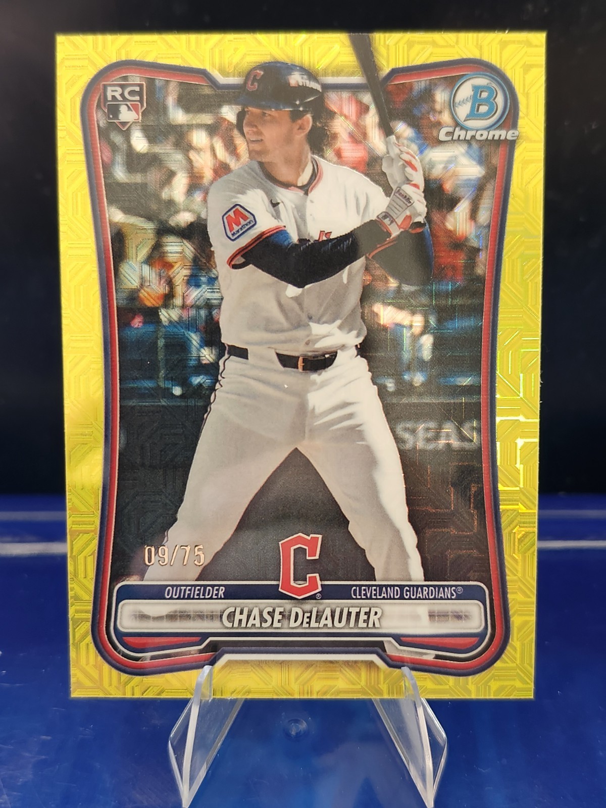 2026 Bowman Chrome #37 Chase DeLauter RC Mojo Yellow Refractor #/75 Guardians
