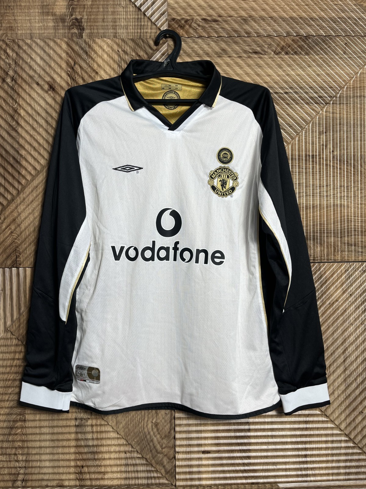 MANCHESTER UNITED Jersey Size LARGE 2001 2002 Third Shirt Soccer Football