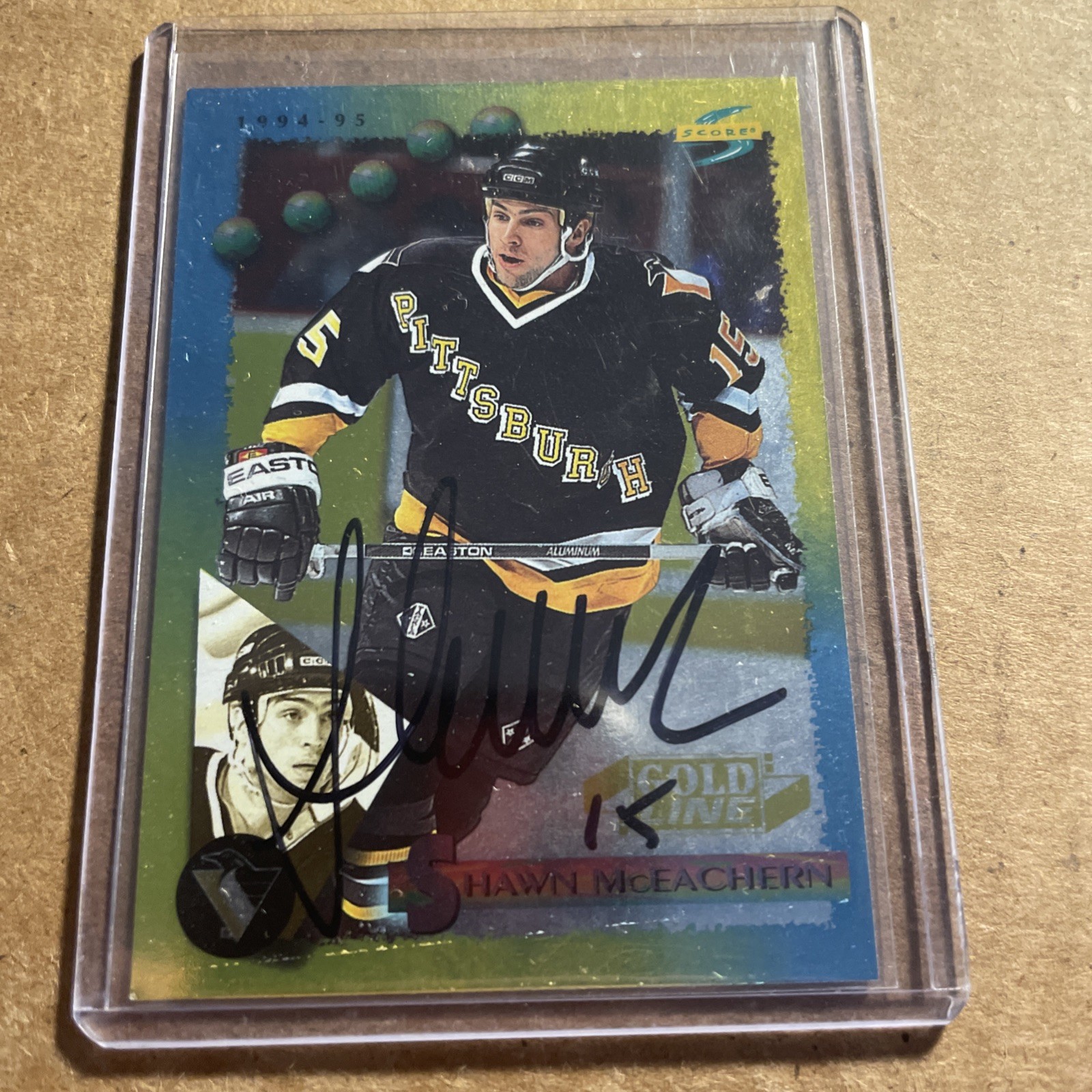 1993 Score Card signed by Mike Gartner…Slot T. Plus others,please choose.