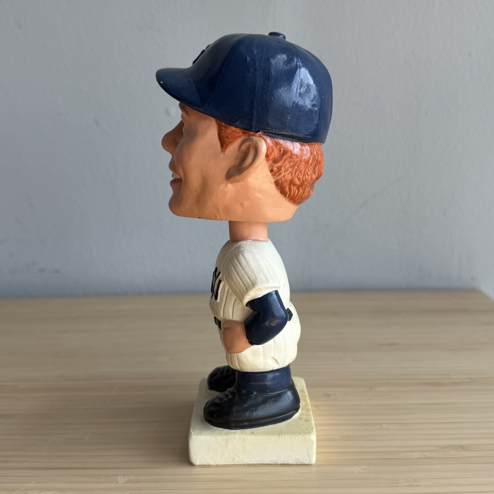 1962 Mickey Mantle White Square Base New York Yankees Bobblehead Nodder