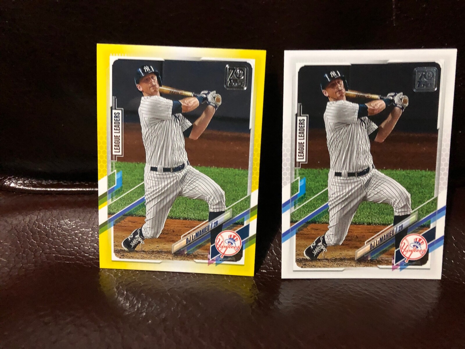 2021 Topps Yellow Parallel & Base Batting League Leaders DJ LeMahieu#108 Yankees