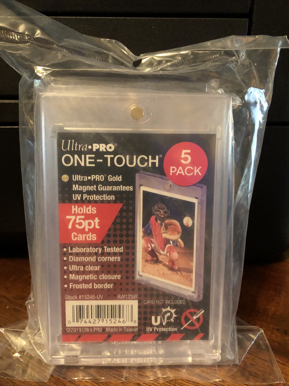 Ultra Pro One-Touch 75pt Point Magnetic Card Holder – 5 PACK