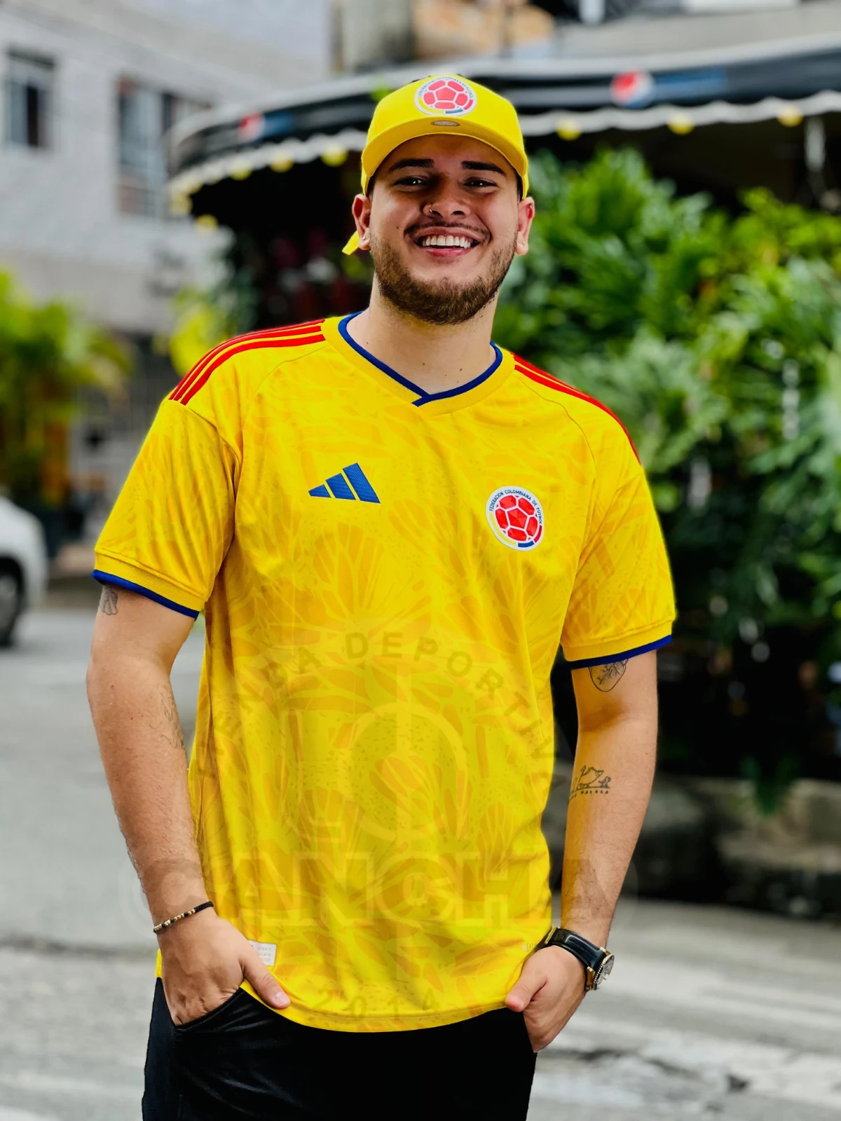 Colombia Selection Player T-Shirt YELLOW Sizes M L XL