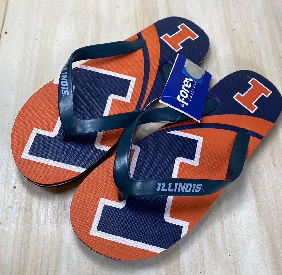 Illinois Fighting Illini NCAA Flip Flops Team Logo NWT Various Sizes Unisex
