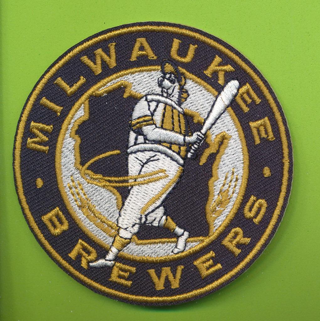 3″ Circular Embroidered Patch of the Milwaukee Brewers