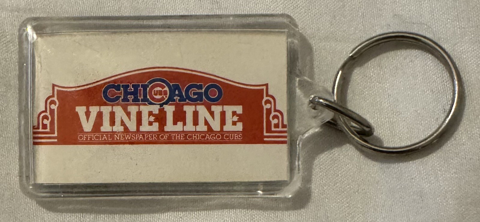 Chicago Cubs Vine Line 2” Rectangular Acrylic Key Chain Official Newspaper Rare