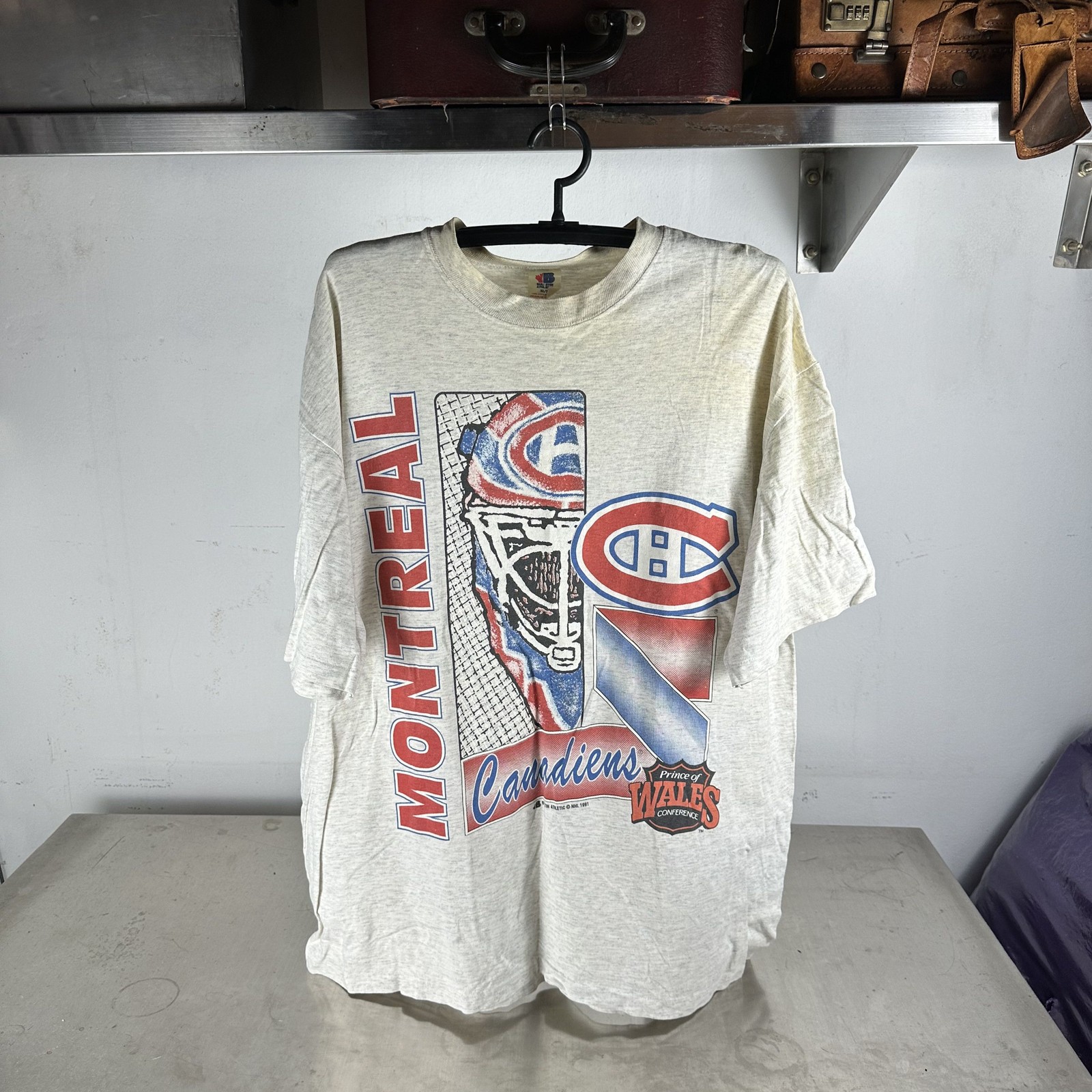 90s Rare Montreal Canadiens NHL Hockey Champions Unisex T shirt HN5912