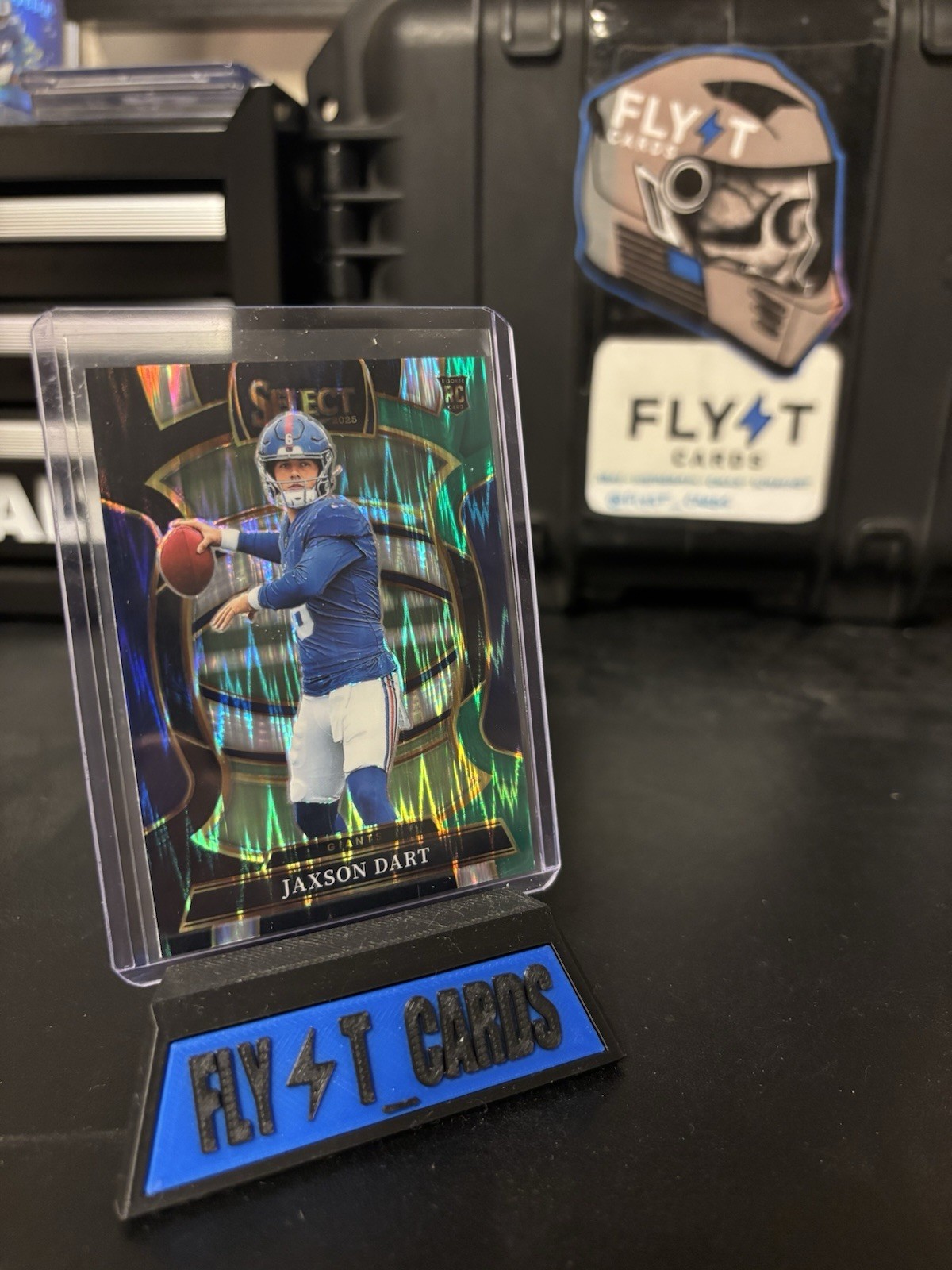 2025 Panini Select – Concourse Jaxson Dart #93 Black & Green Shock Prizm (RC)