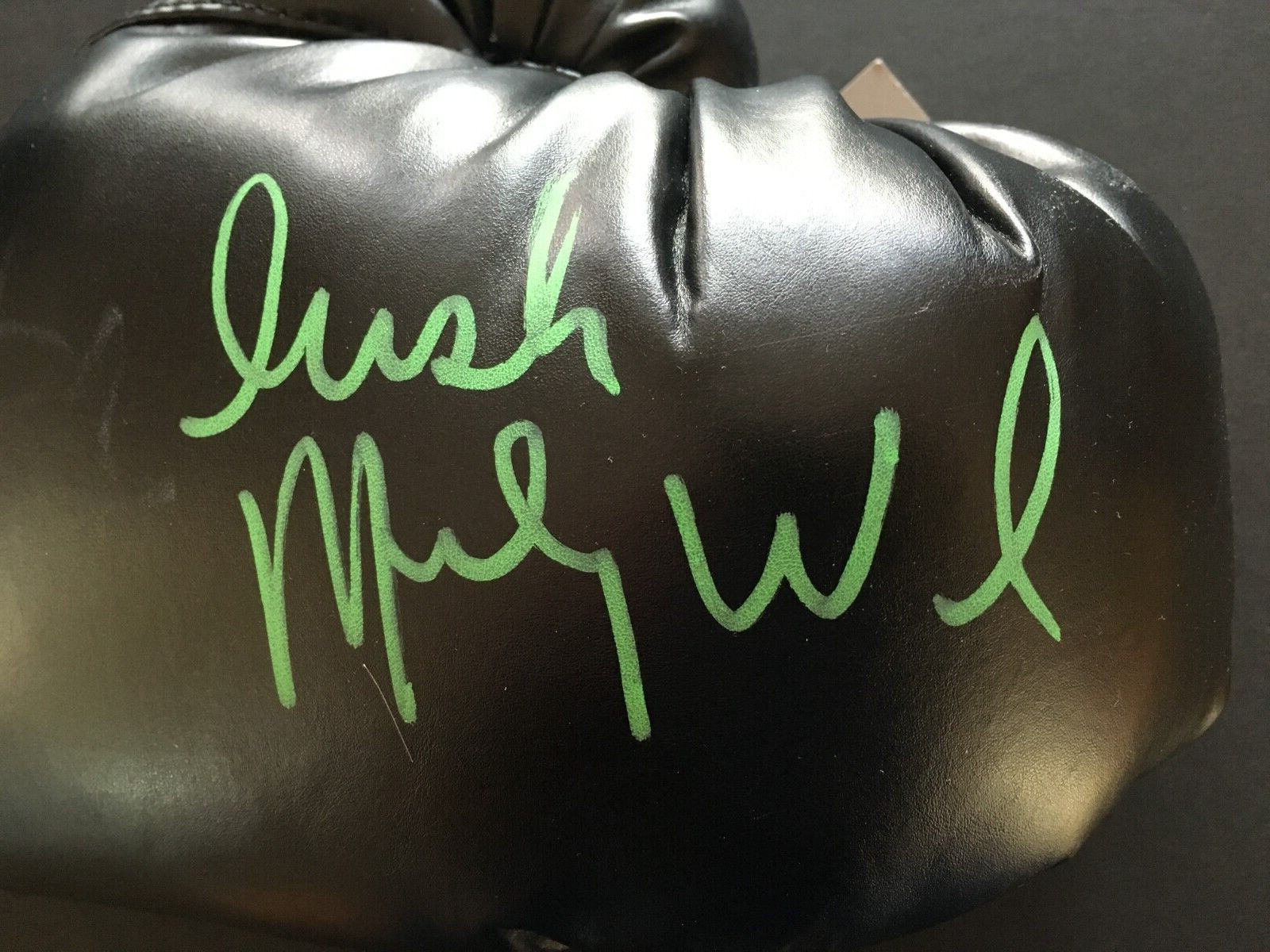 MICKY WARD AUTOGRAPHED RIGHT BLACK BOXING GLOVE J.S.A.