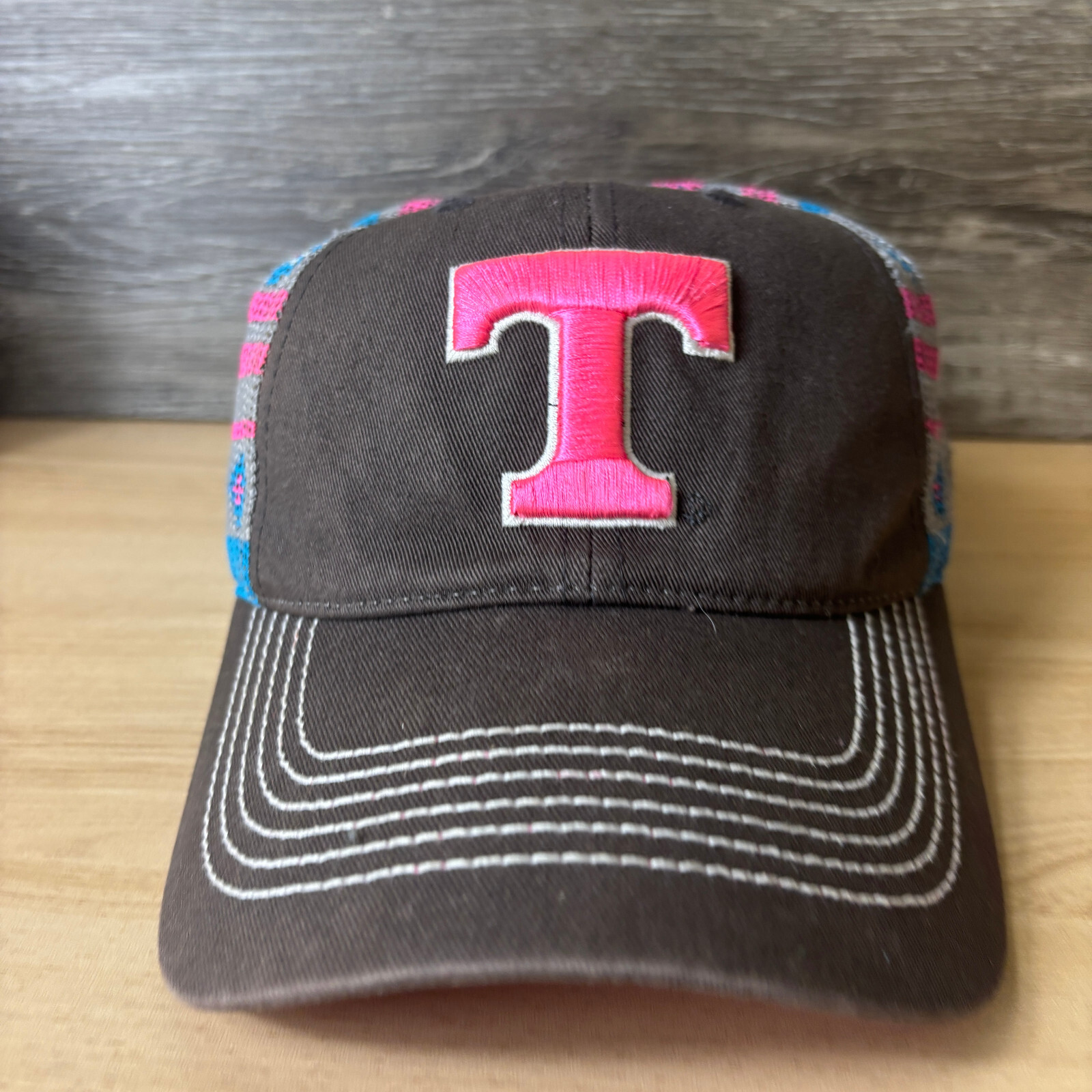 Tennessee Volunteers Hat Cap Snap Back Womens Gray Pink Blue Top of the World