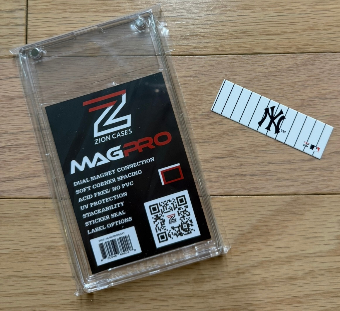 ZION CASES MAGPRO 130 PT MAGNETIC ONE-TOUCH CARD HOLDER + YANKEES MLB LABEL SET