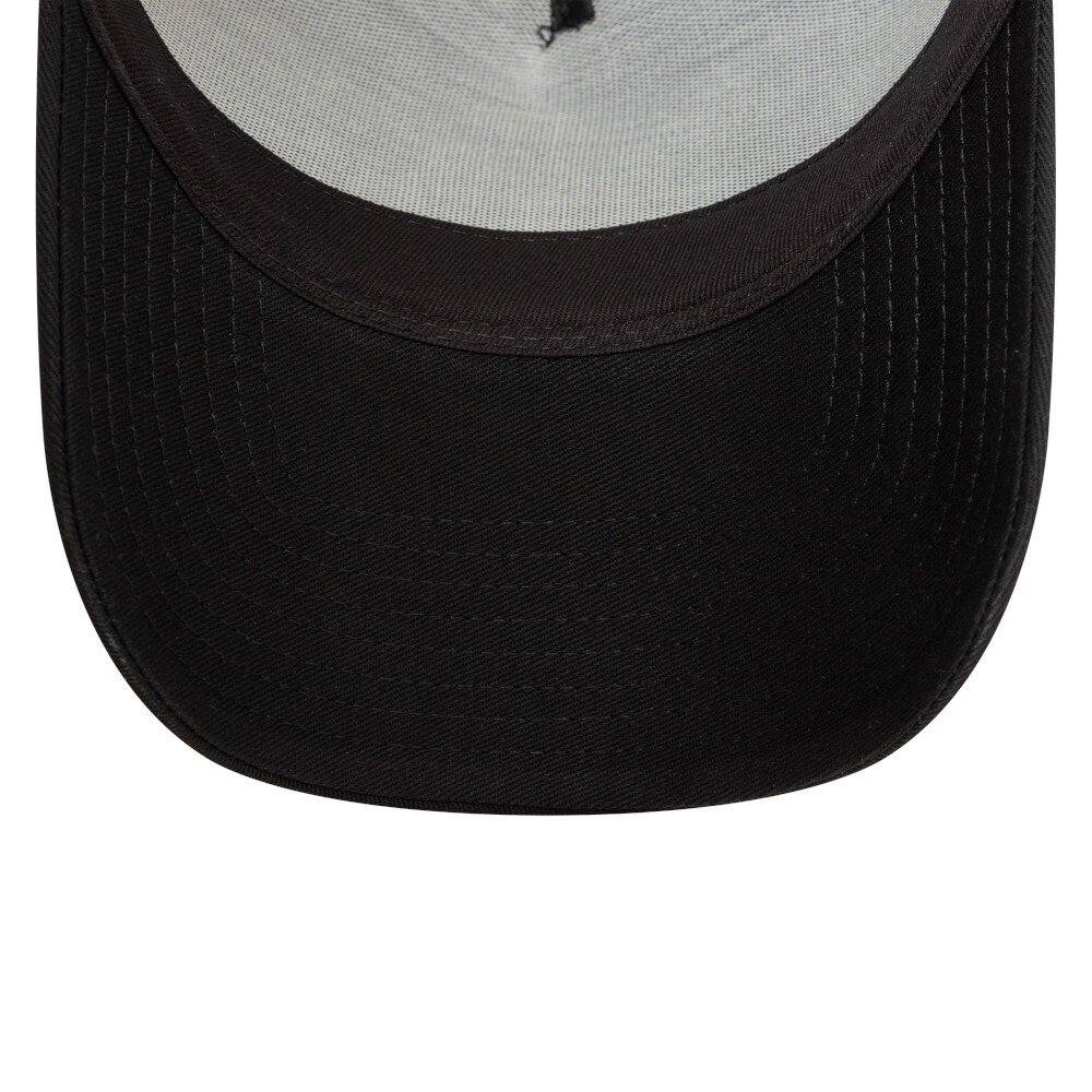 Newcastle United E-Frame Trucker Black Hat New Era Officially Licensed