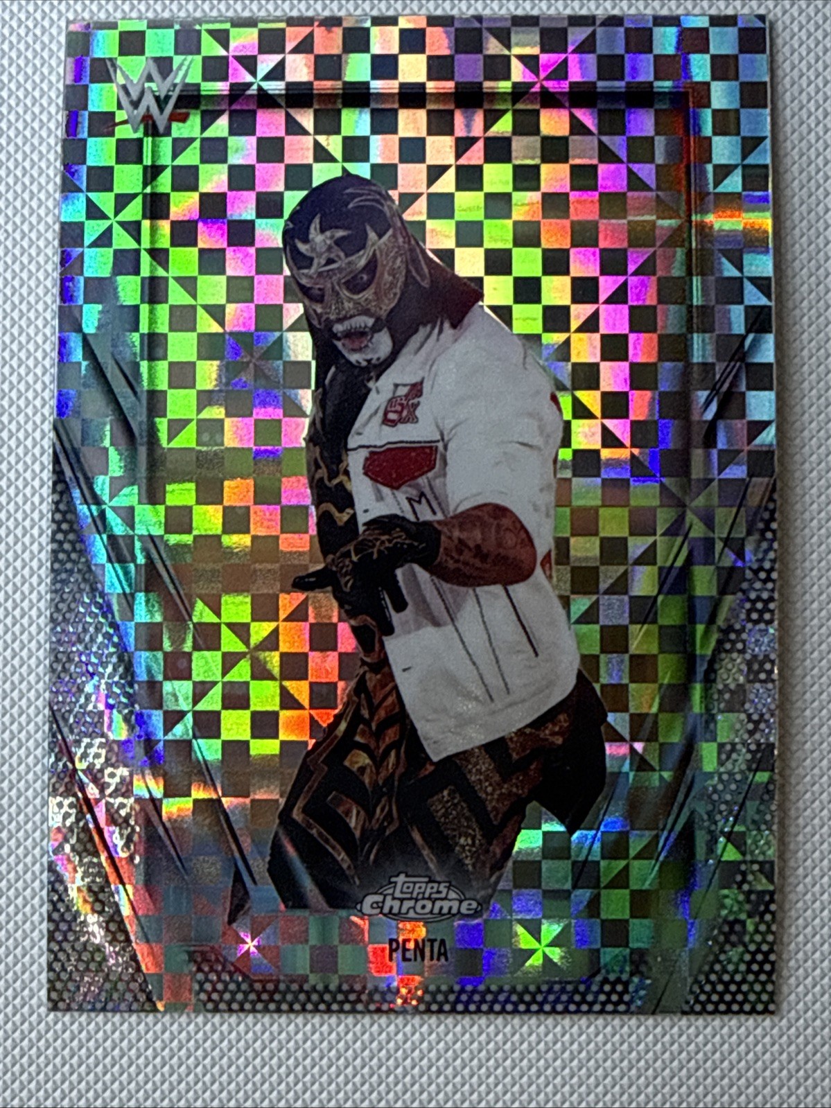 X-FRACTOR REFRACTOR 2026 Topps Chrome WWE Wrestling Cards You Pick/Choose! READ*