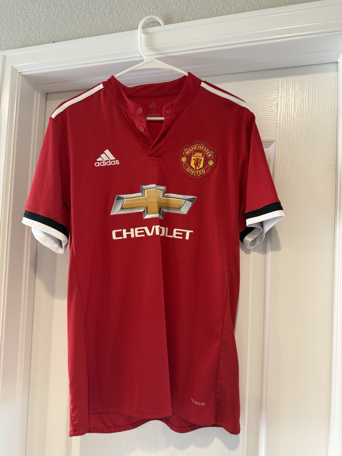 adidas Manchester United Red/White/Black Soccer Jersey Chevrolet Sponsor size M