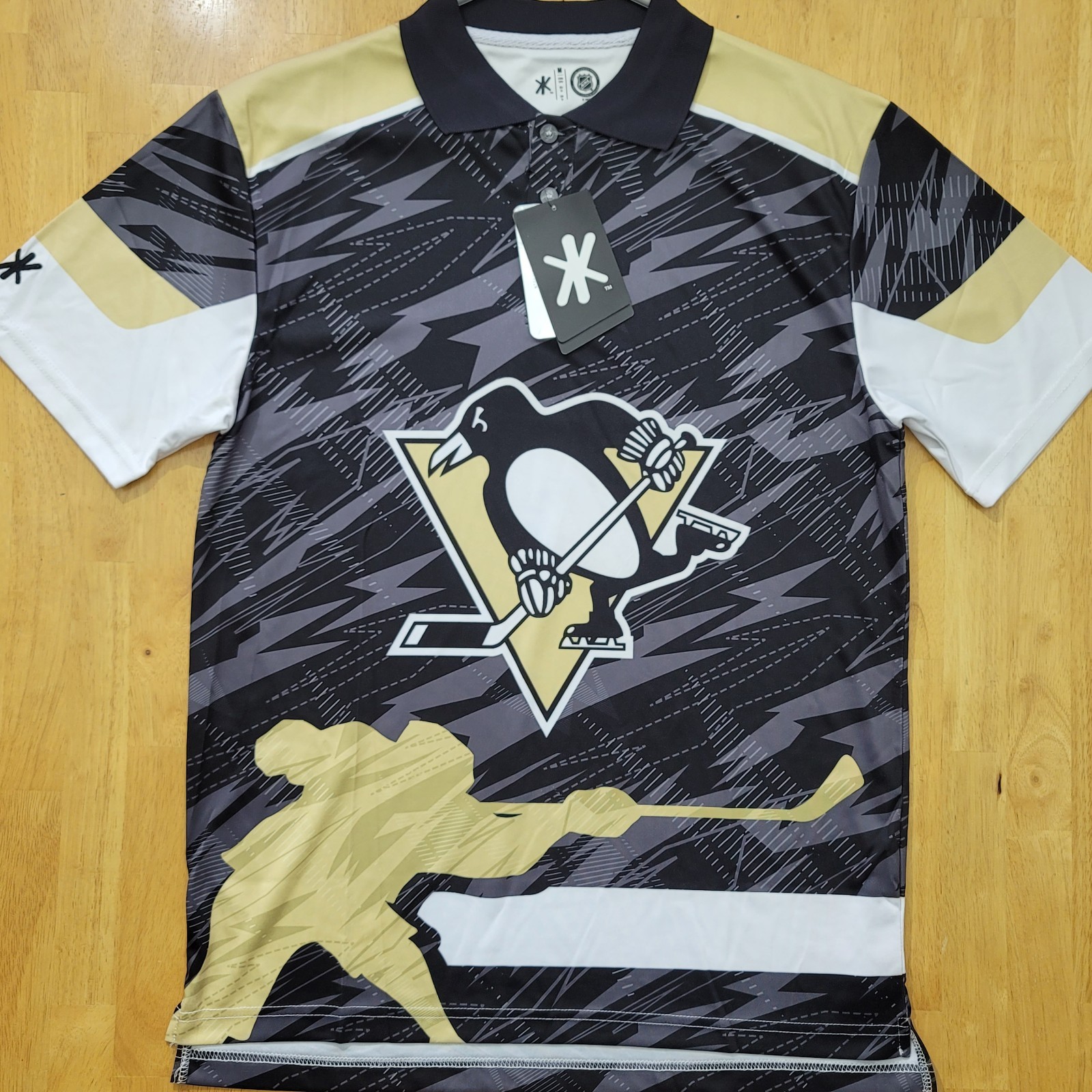 NHL Pittsburgh Penguins KLEW Men’s Medium Thematic Polo Shirt Multi-Color NWT