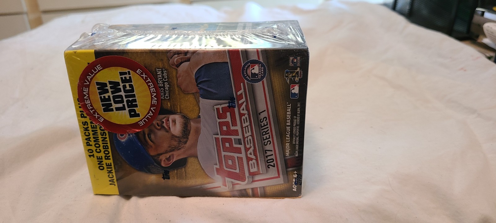 2017 Topps Baseball Series 1 Blaster Box Jackie Robinson Patch Aaron Judge RC