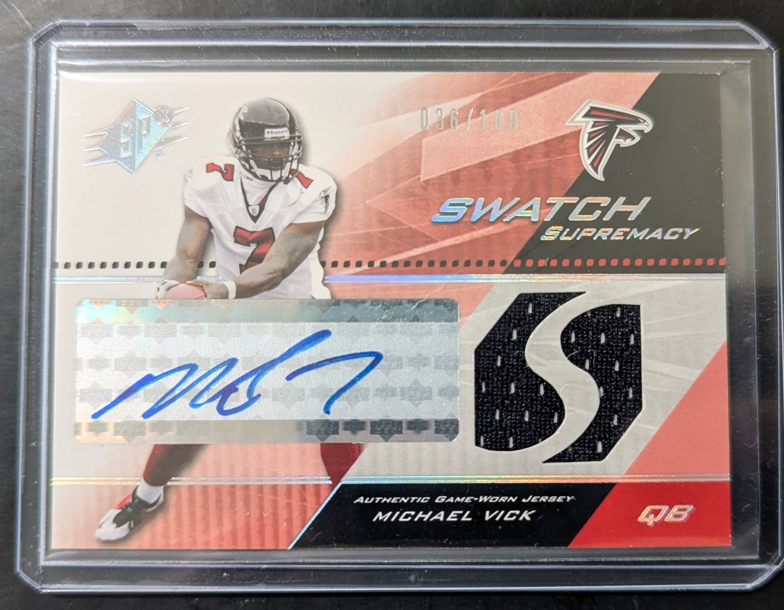 2004 SPx Michael Vick Swatch Supremacy Jersey Auto Falcons /100