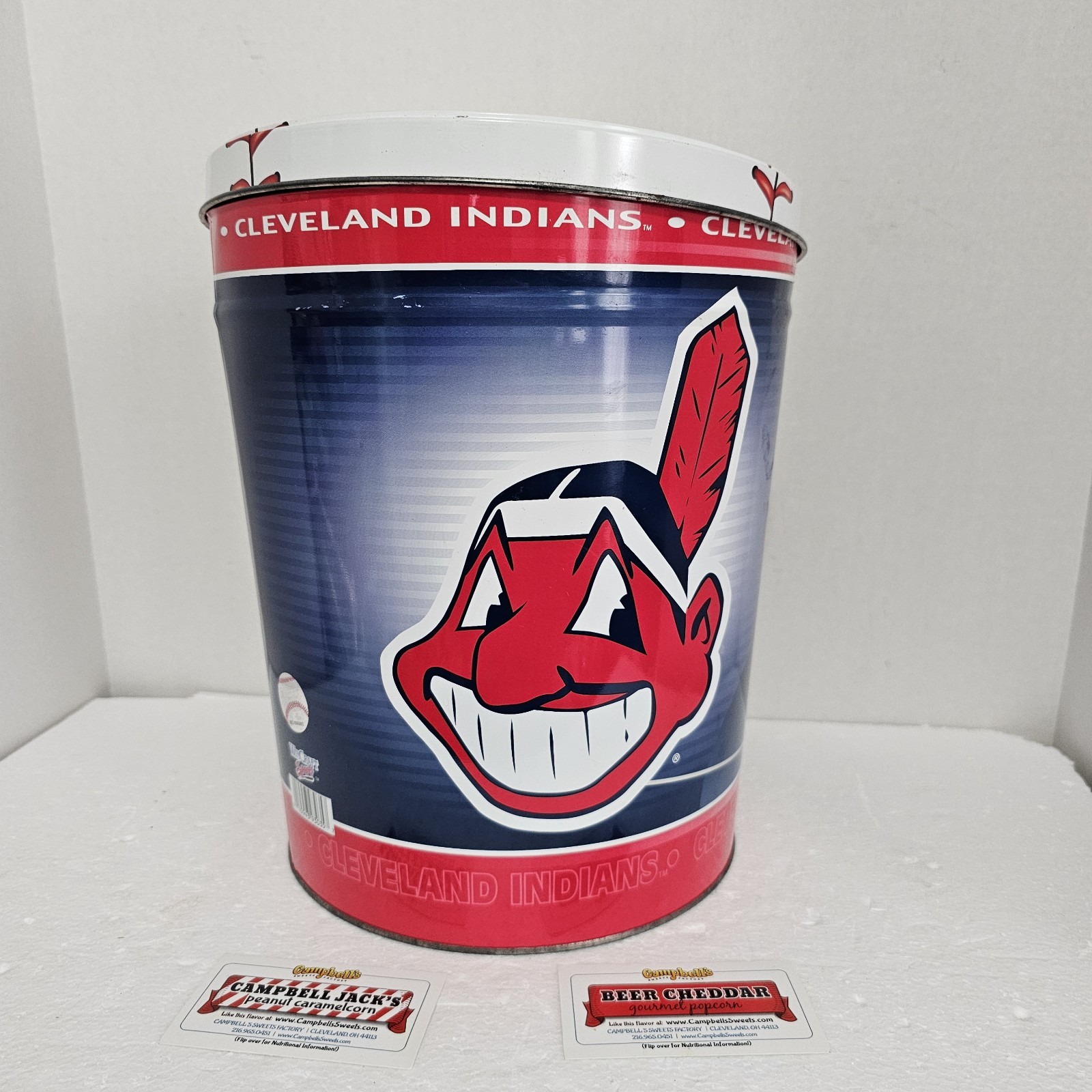 Cleveland Indians 11 1/2 inch ” Tin With Lid. Very nice condition.