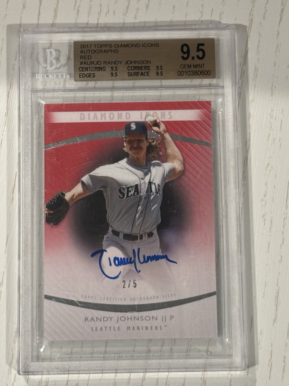 Topps 2017 Diamond Icons Randy Johnson Auto Red /5 AU-RJO Mariners BGS 9.5