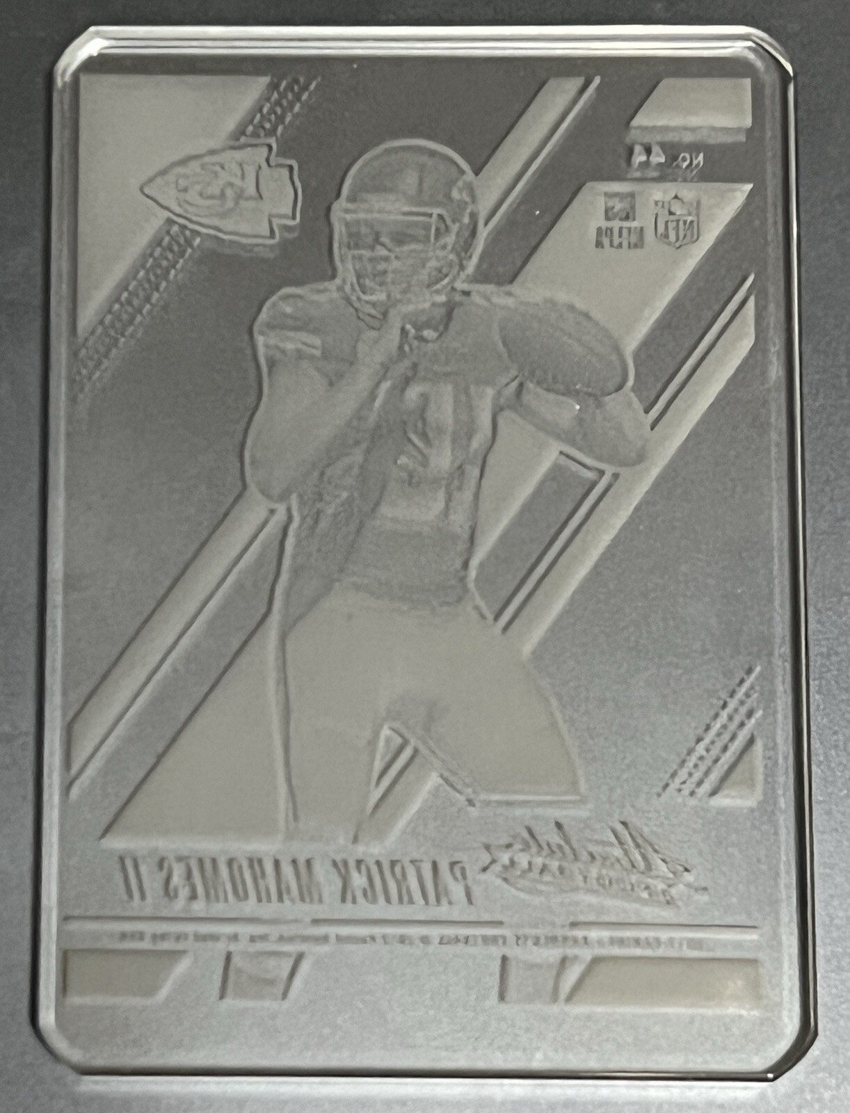SSP RC Patrick Mahomes 2017 Absolute Memorabilia Glass Parallel Rookie Case Hit
