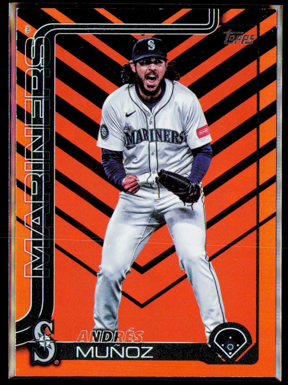 2025 Topps Update #US12 Andrés Muñoz Holiday