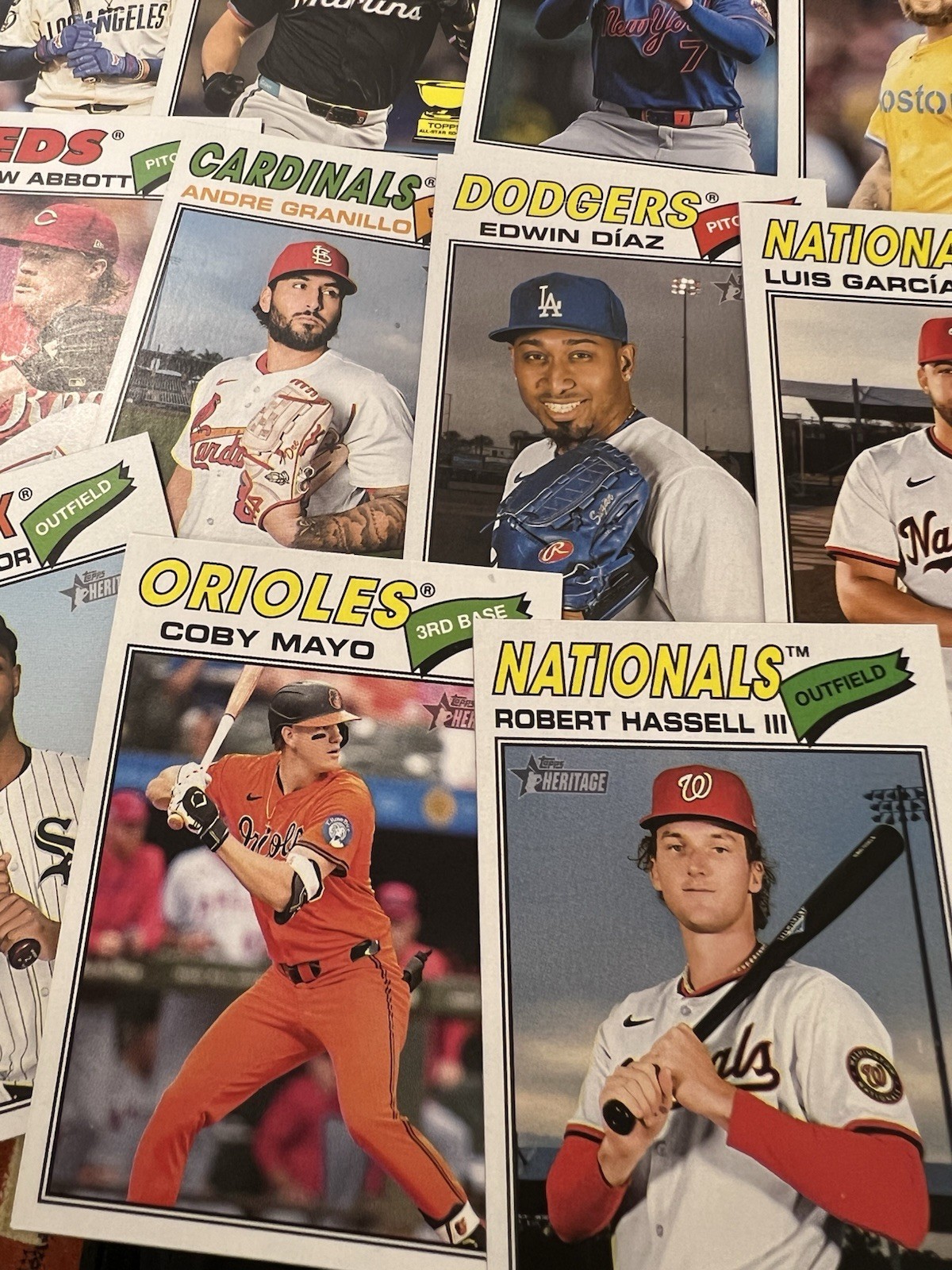 (50% OFF 2+) 2026 Topps Heritage – Base Singles #1-400 – Complete Your Set!