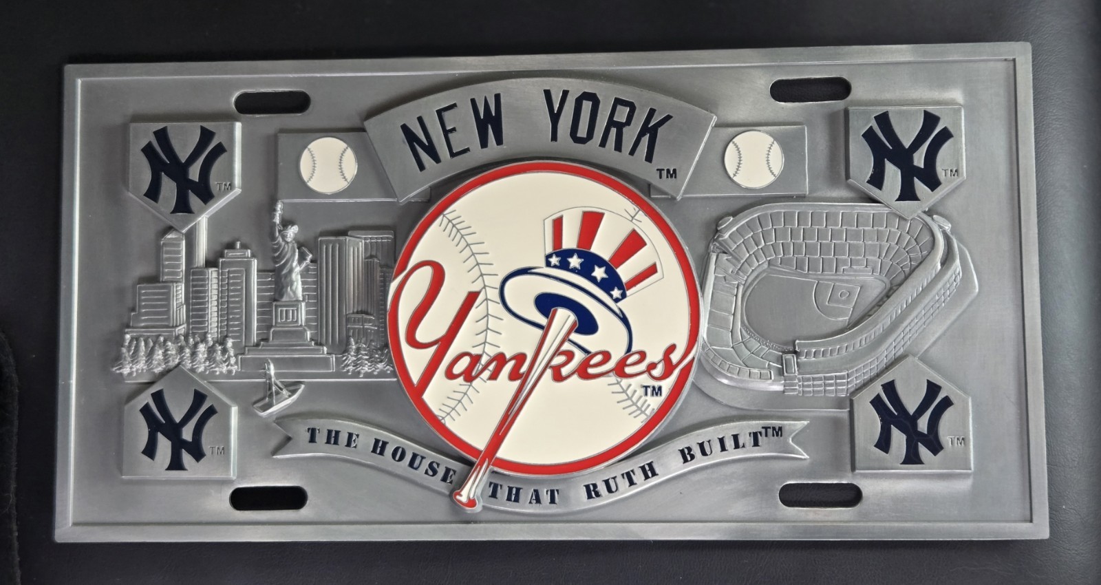 New York Yankees Solid Metal 3D Collector’s License Plate MLB Official Licensed