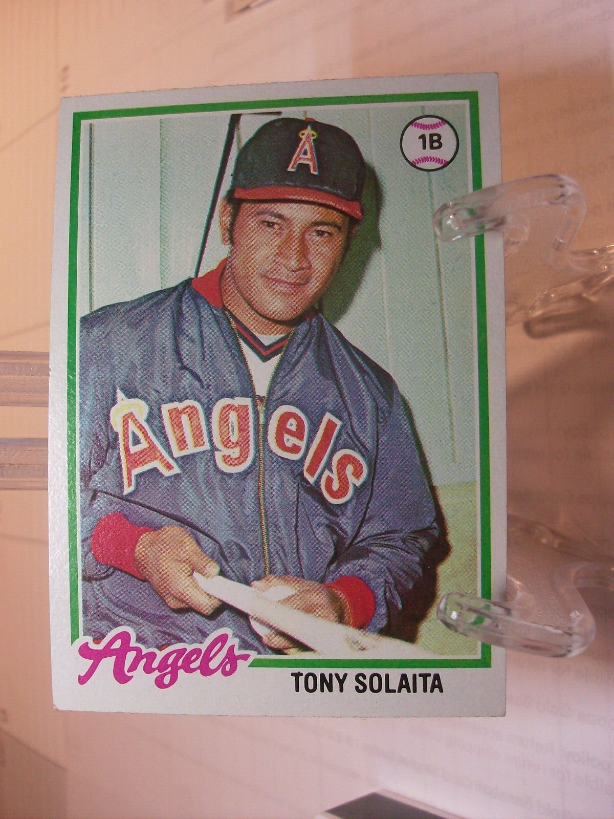 1978 Topps Baseball Card #557 – Tony Solaita – California Angels (81126)