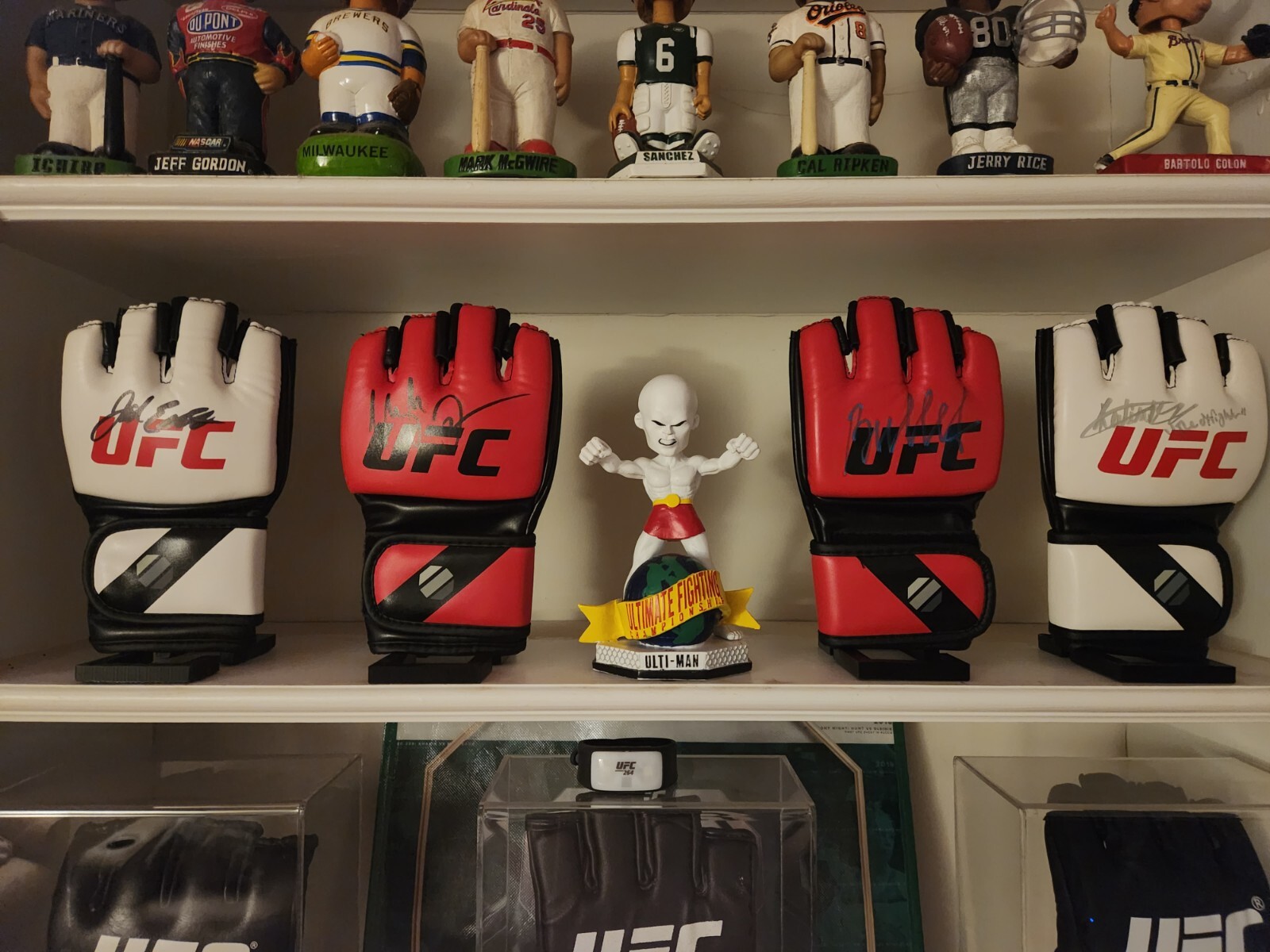 Black Glove Stand Display Case alternative For MMA Signed Autographed Gloves