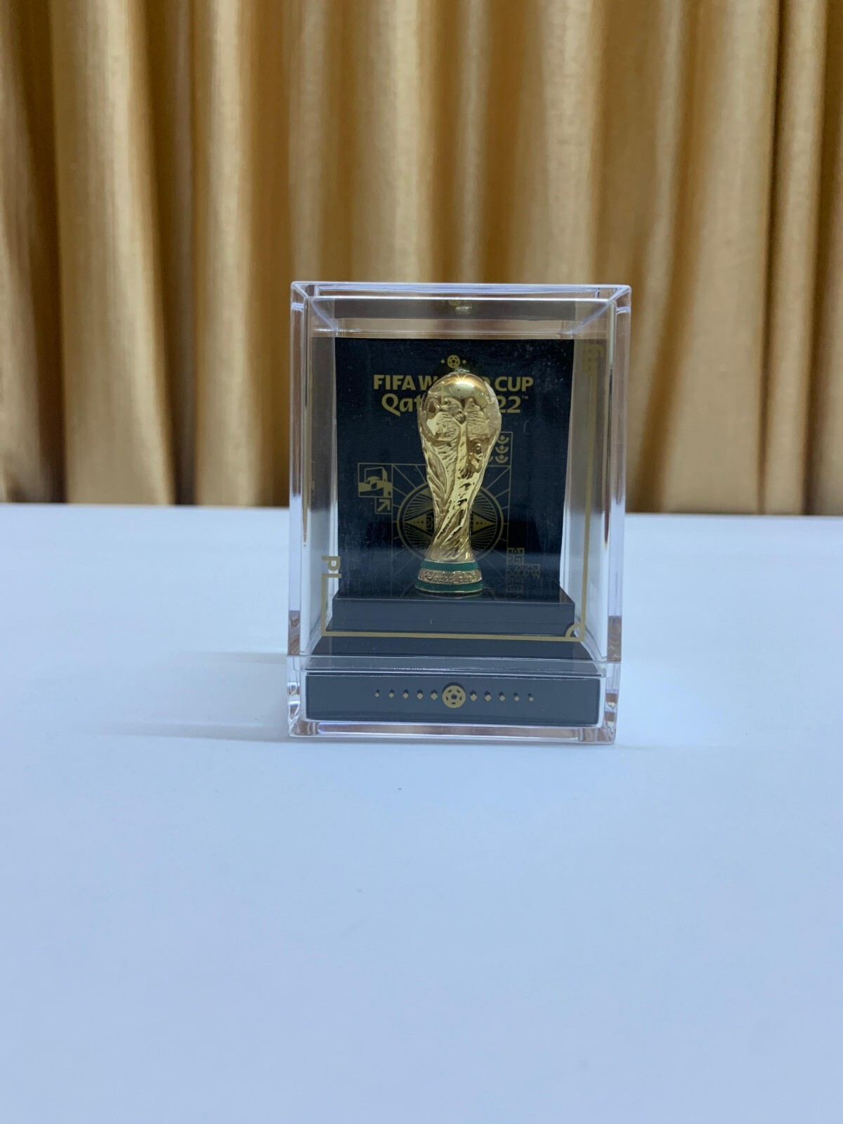 FIFA World Cup Qatar 2022 Trophy Replica in acrylic case (FIFA Licensed Product)