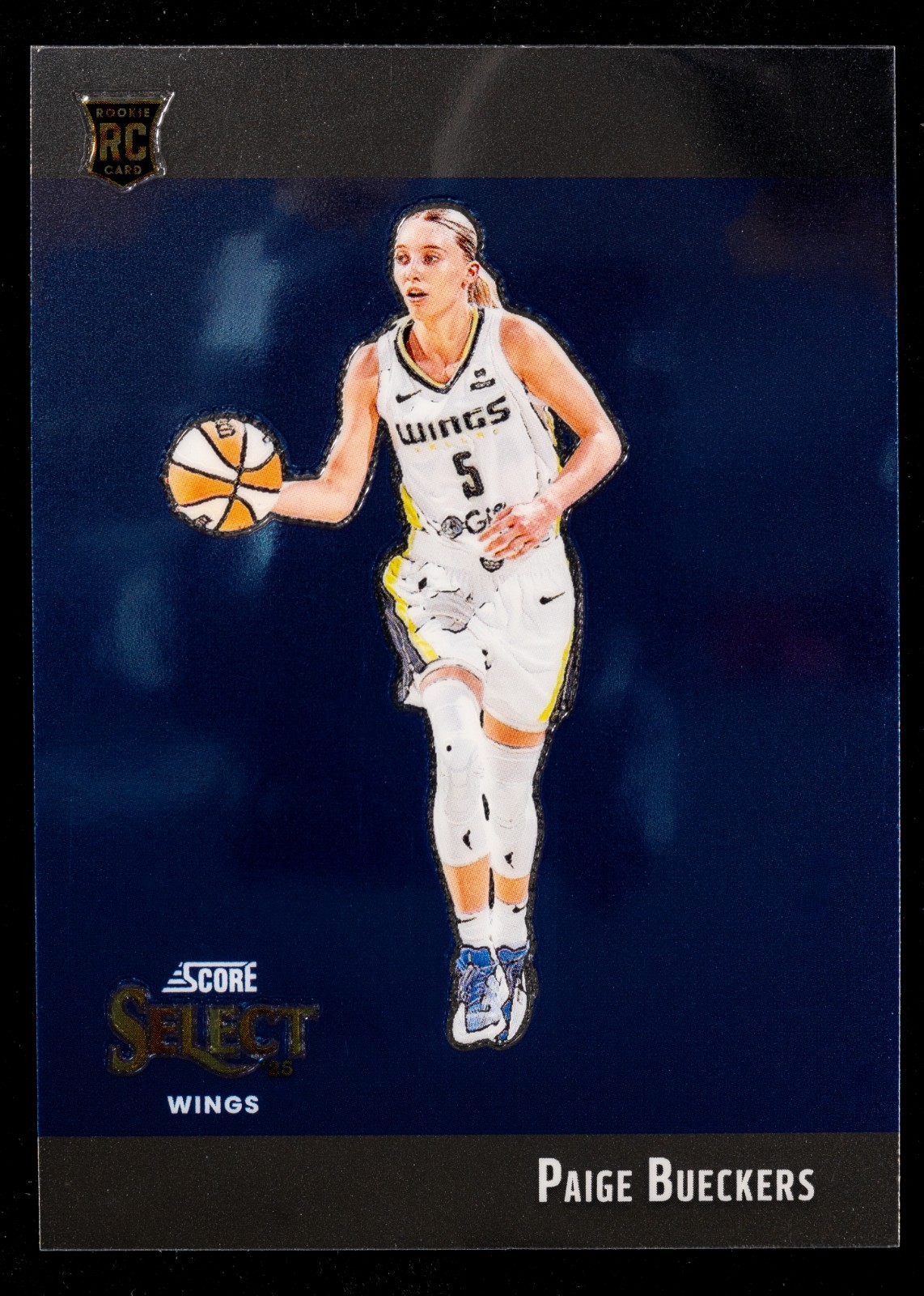 Paige Bueckers RC 2025 Panini Select WNBA Basketball Score Select Wings