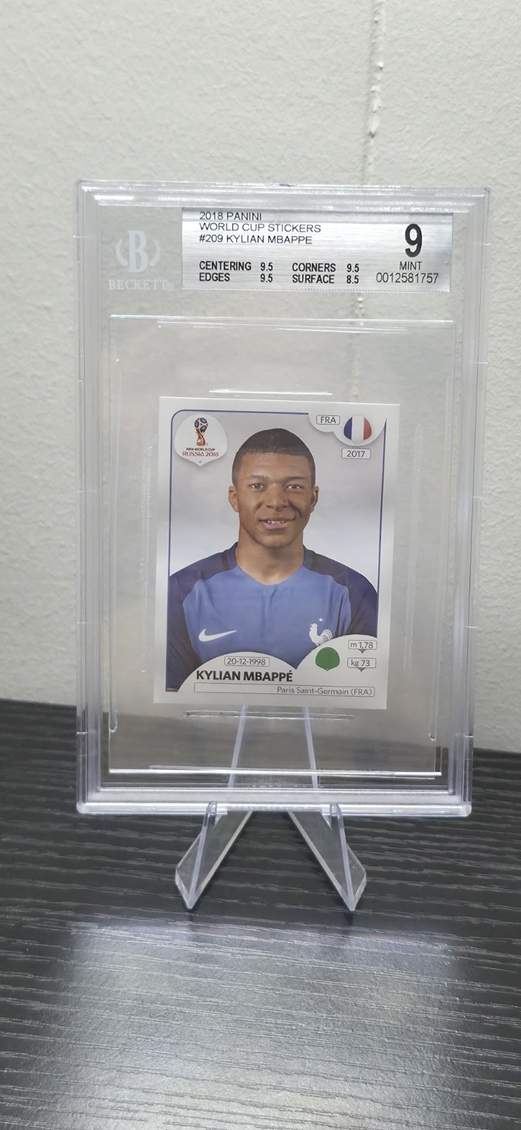 2018 Panini World Cup Kylian Mbappe – France RC Stickers Pink Back #197 BGS 9