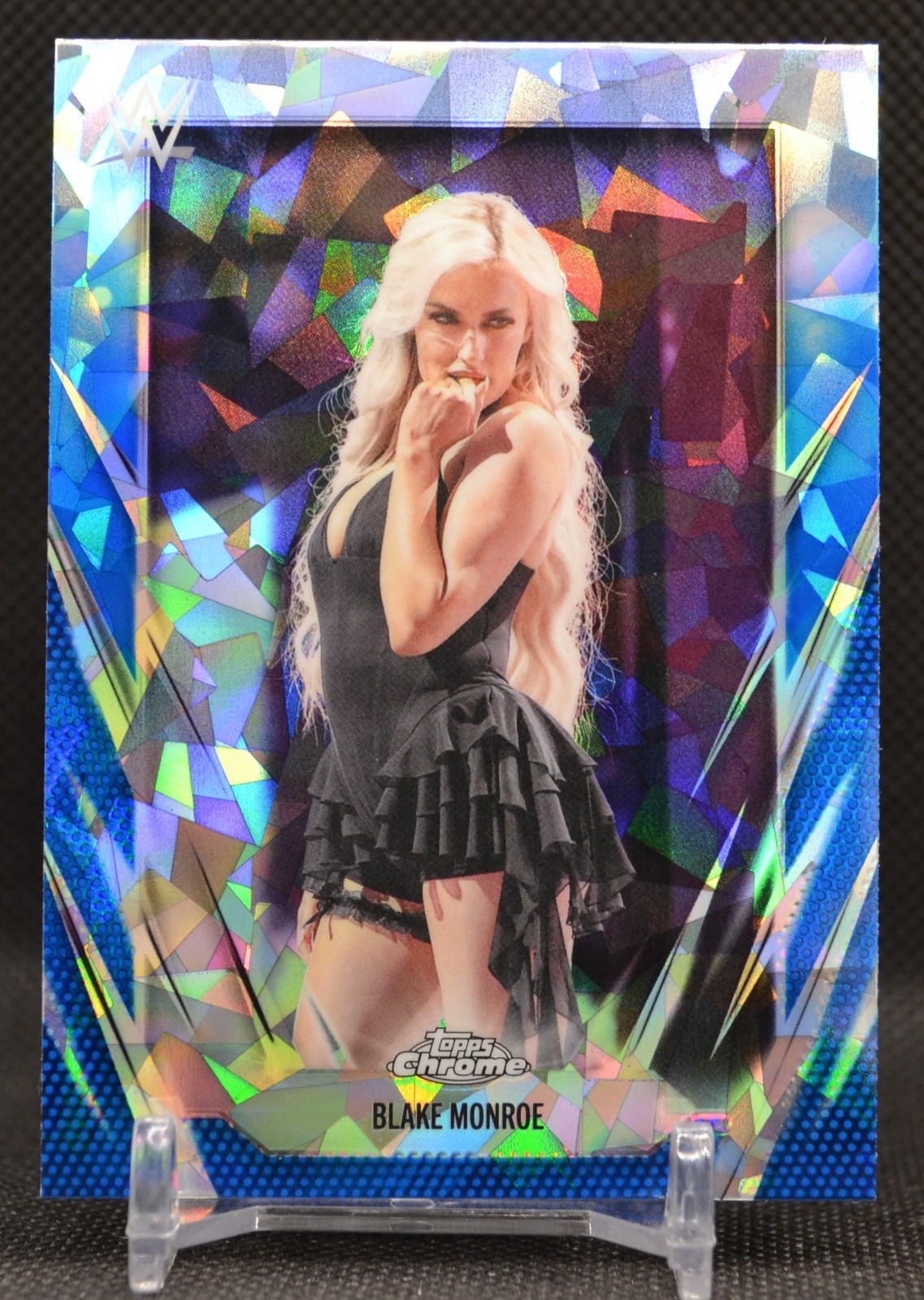 BLAKE MONROE – 2026 Topps Chrome Sapphire WWE #176