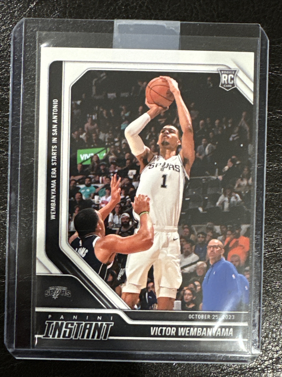 2023-24 Panini Instant Victor Wembanyama #5 RC 1/44142 Era Starts In San Antonio