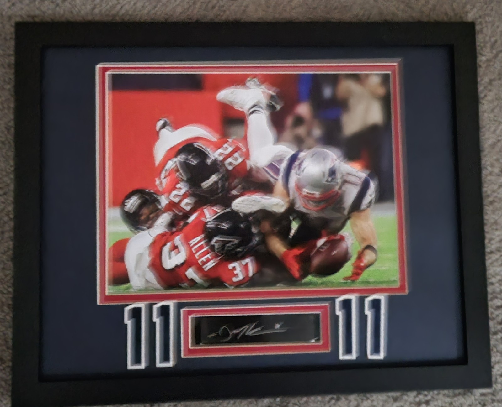 Julian Edelman Super Bowl LI Catch Patriots 8×10 Framed Photo Engraved Autograph