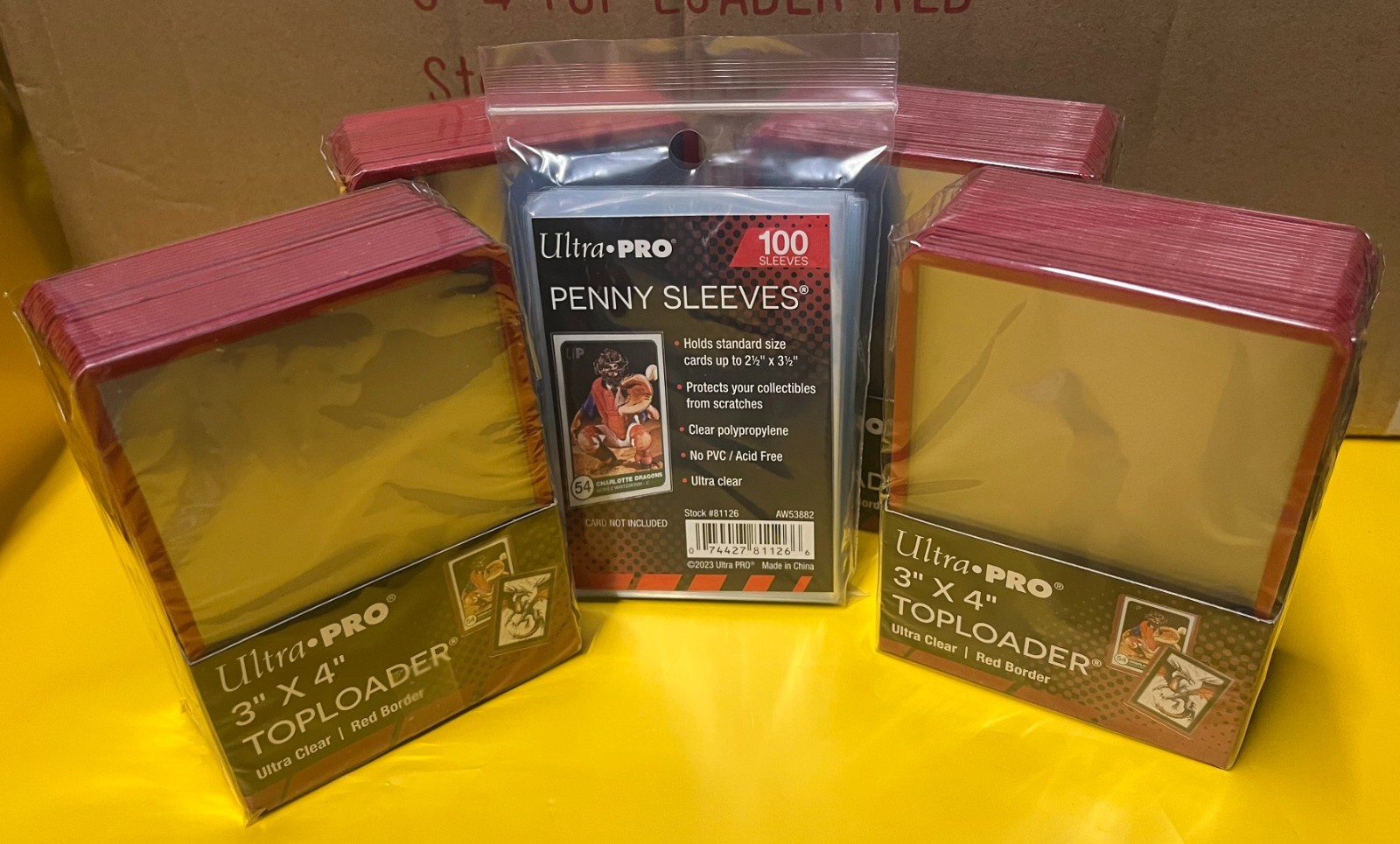 Red Border Top Loaders Ultra Pro Toploaders 35pt 4 Packs of 25=100 & Sleeves