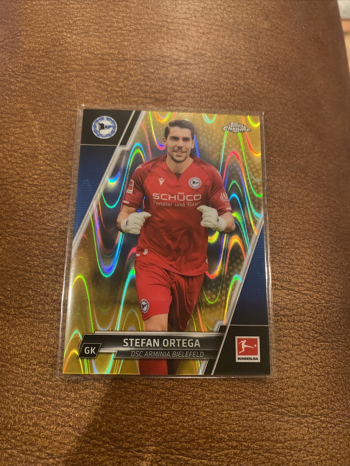 2022 Topps Chrome Bundesliga Stefan Ortega Gold Ray Wave DSC Arminia Bielefeld