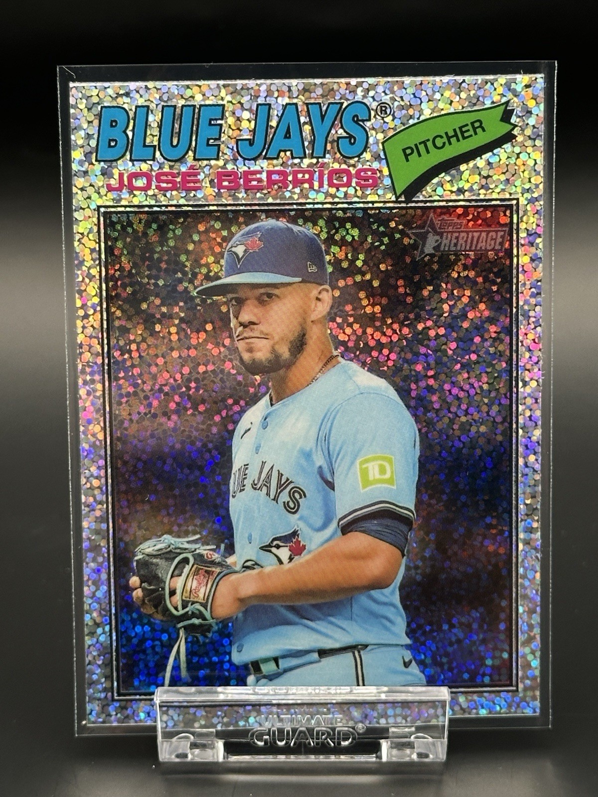 Topps 2026 Heritage Sparkle Redractor José Berríos #56 Blue Jays Baseball Card